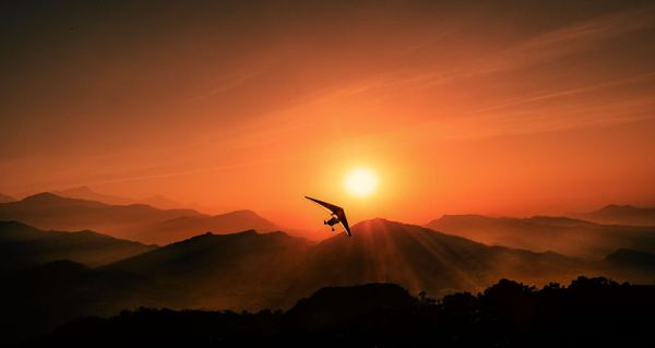 Sunset_flying_above_Himalayas