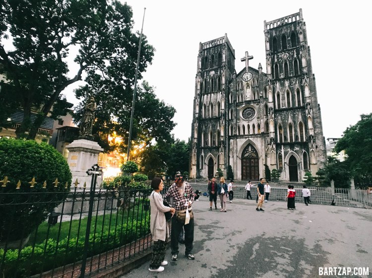 katedral-saint-joseph-hanoi-vietnam-pada-pandangan-pertama-bartzap-dotcom